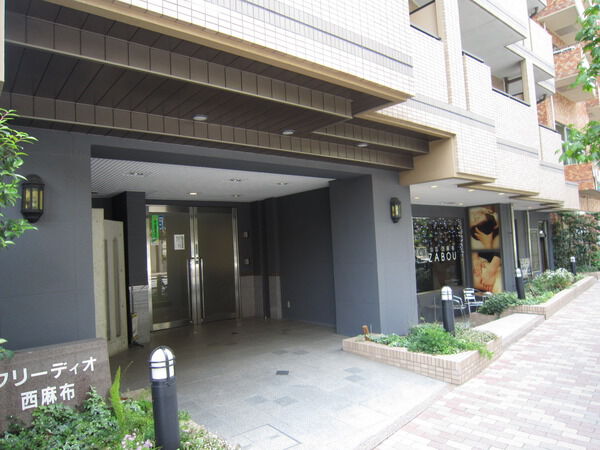 フリーディオ西麻布の写真 8枚目