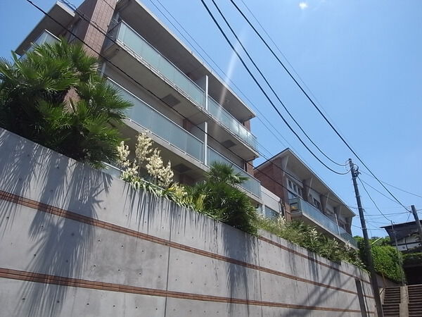 等々力アパートメントの外観写真 - 世田谷区等々力1丁目15番12号
