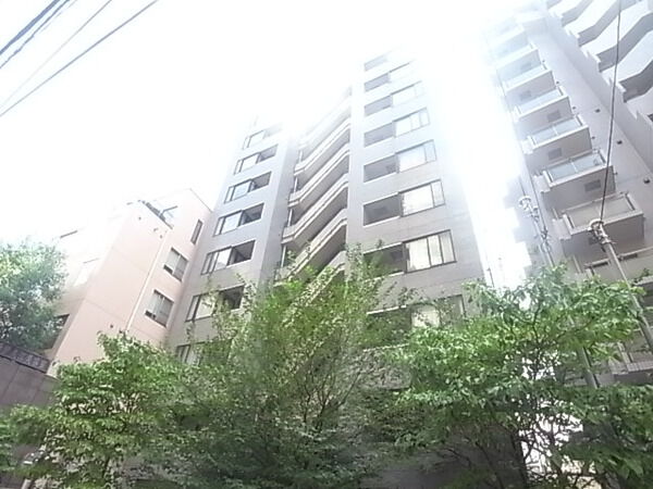 グランドメゾン文京白山の外観写真 - 文京区白山1丁目32番10号