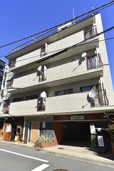 南青山ロータリーマンションの写真 4枚目