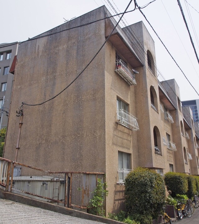 セントラル西麻布のエントランス・共用部