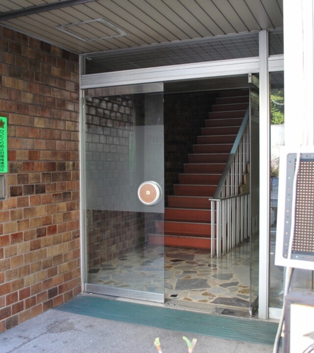 ニュー赤坂マンションの写真 5枚目