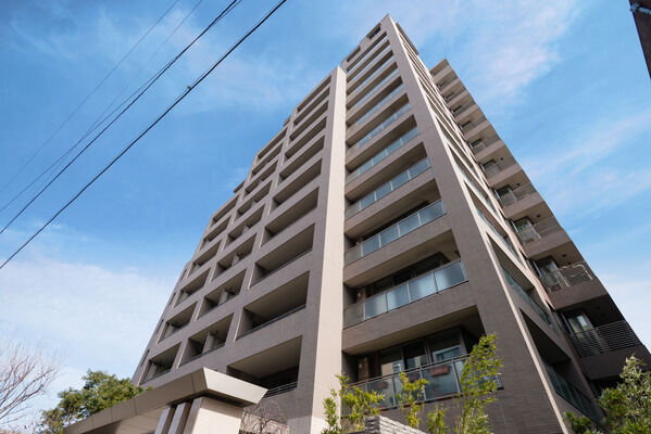 パークコート本郷真砂の外観写真 - 文京区本郷4丁目8番17号