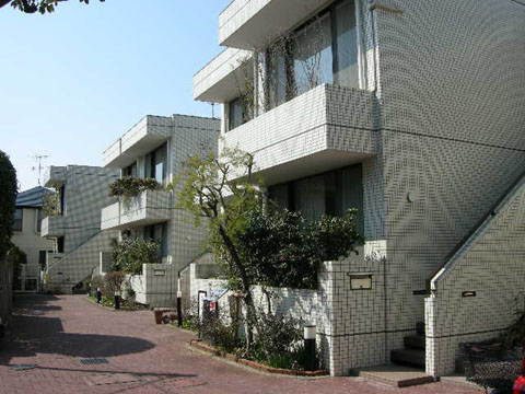 マートルコート自由ヶ丘の外観写真 - 世田谷区奥沢2丁目40番3号