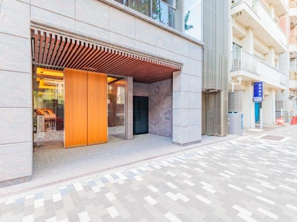 ロイヤルシーズン六本木のエントランス・共用部