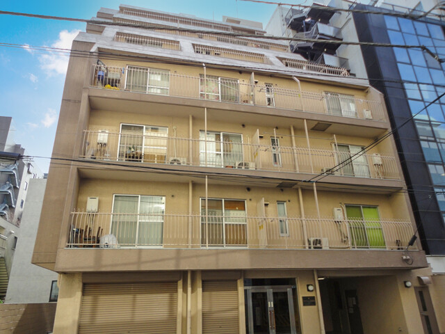 チサンマンション南麻布の外観写真 - 港区南麻布2丁目10番3号