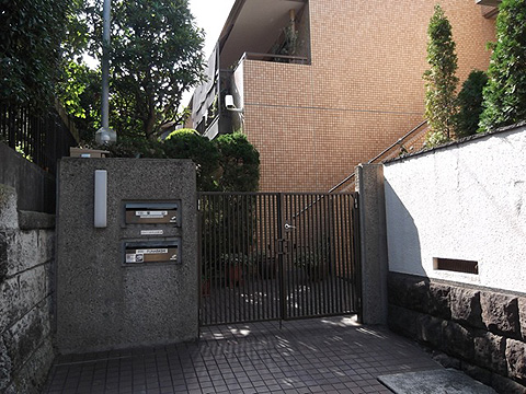 イースタンホームズ上原A棟の写真 3枚目