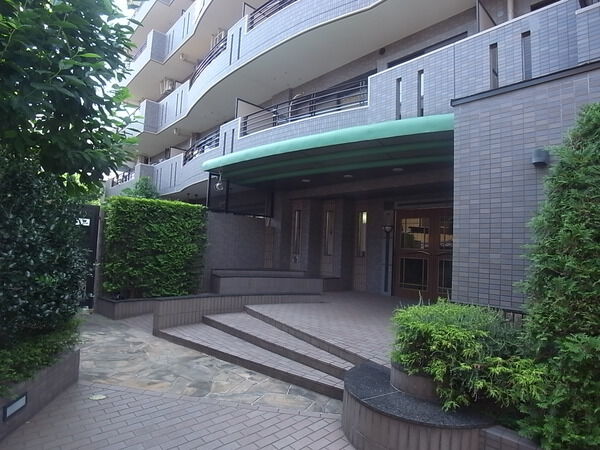 ライオンズマンション目白台の写真 3枚目