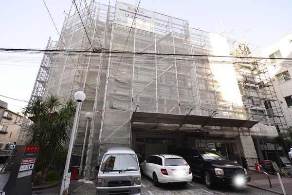 六本木ビジネスアパートメンツの外観写真 - 港区六本木7丁目17番12号