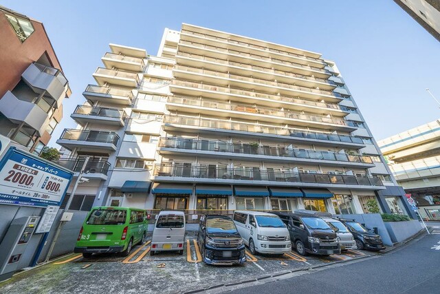 メゾン麻布の外観写真 - 港区六本木5丁目13番14号