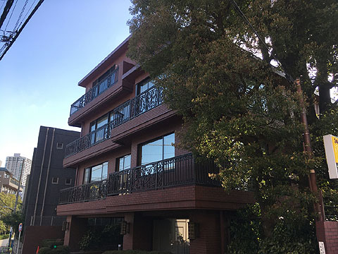 ドムス南麻布西館のエントランス・共用部