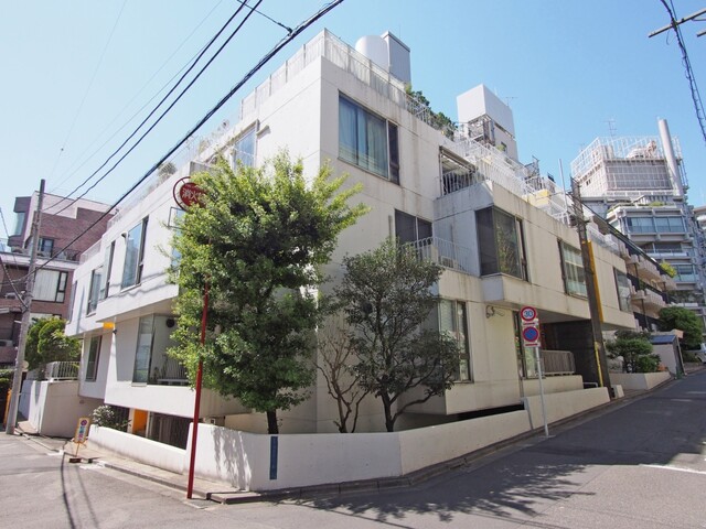 ビラセレーナの外観写真 - 渋谷区神宮前2丁目33番18号