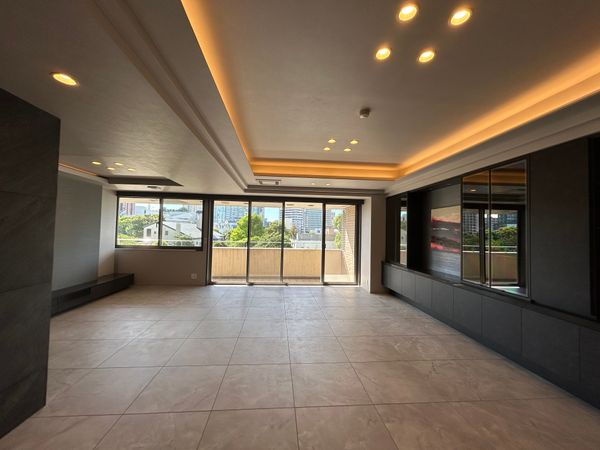 クリスタルコート鳥居坂の外観写真 - 港区六本木5丁目15番21号