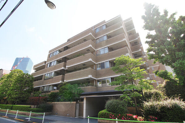 クリスタルコート鳥居坂の外観写真 - 東京都心の高級マンション