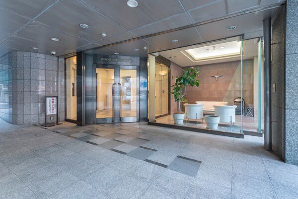 広尾シティタワーの外観写真 - 渋谷区広尾1丁目7番