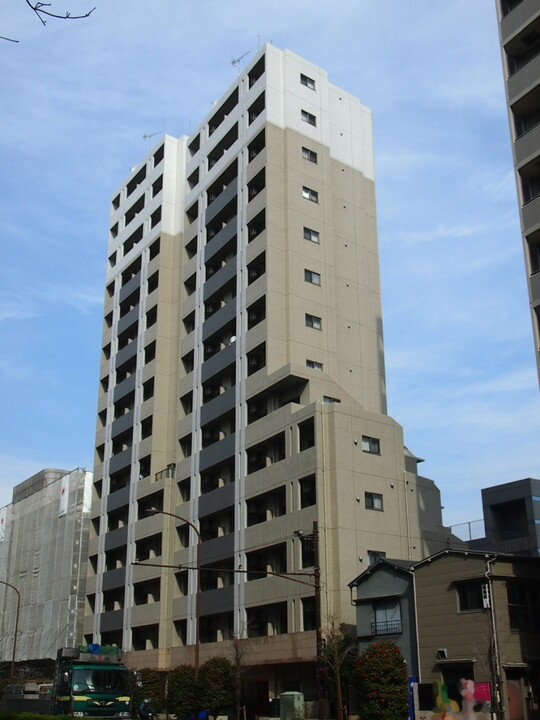 スカイコート後楽園イーストの外観写真 - 文京区小石川4丁目1番13号