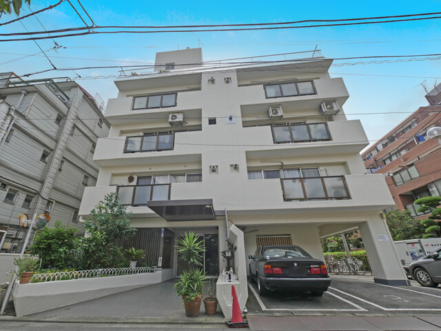 自由が丘パインクレストのエントランス・共用部