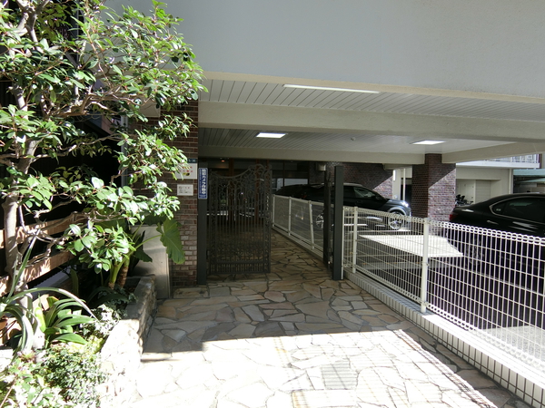 南麻布マンションの写真 9枚目