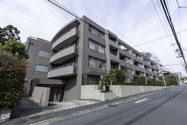 等々力ガーデンハイムの外観写真 - 世田谷区等々力1丁目16番21号