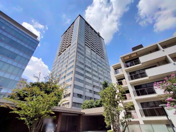 赤坂溜池タワーレジデンスのエントランス・共用部