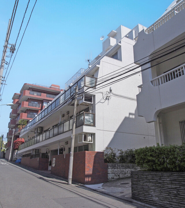 カーサ神宮前の写真 3枚目