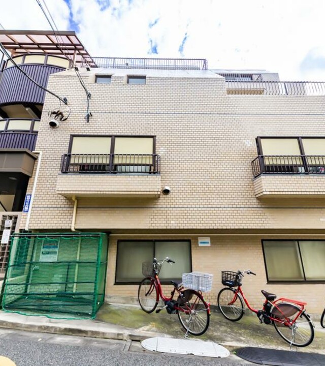 ワコー千石マンションの外観写真 - 文京区千石3丁目10番13号