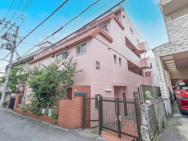 秀山コーポ目白台のエントランス・共用部