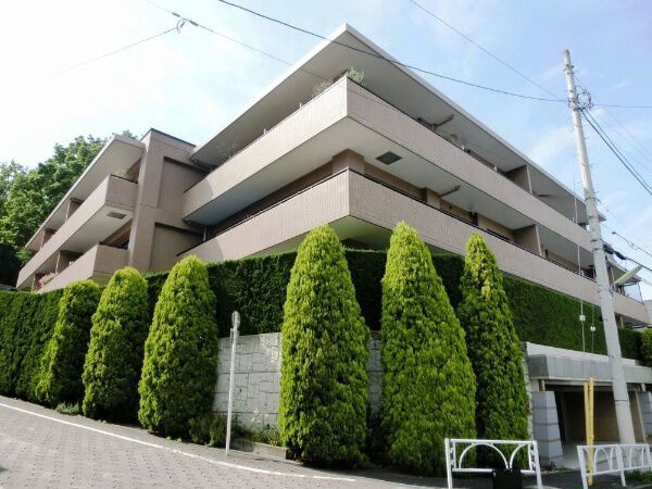 藤和岡本ホームズセンティヴェールの外観写真 - 世田谷区岡本1丁目27番21号