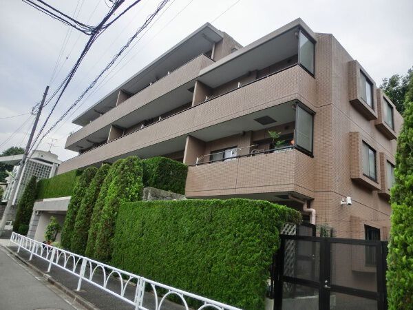 藤和岡本ホームズセンティヴェールのエントランス・共用部