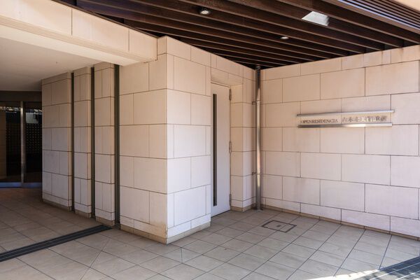 オープンレジデンシア六本木美術館前の写真 8枚目