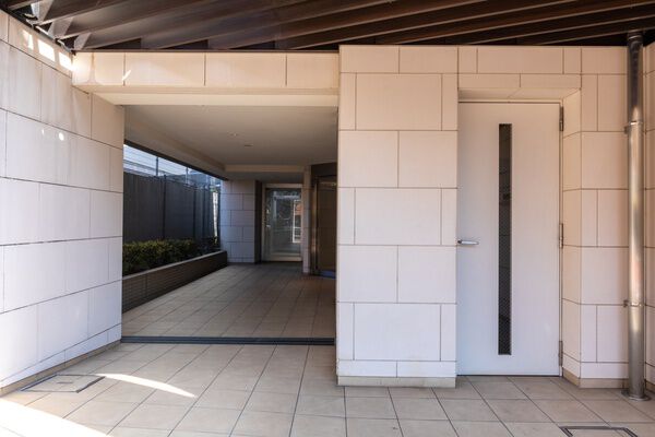 オープンレジデンシア六本木美術館前の写真 9枚目