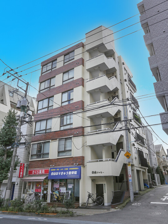 白山ファミーマンションの外観写真 - 文京区白山5丁目22番7号