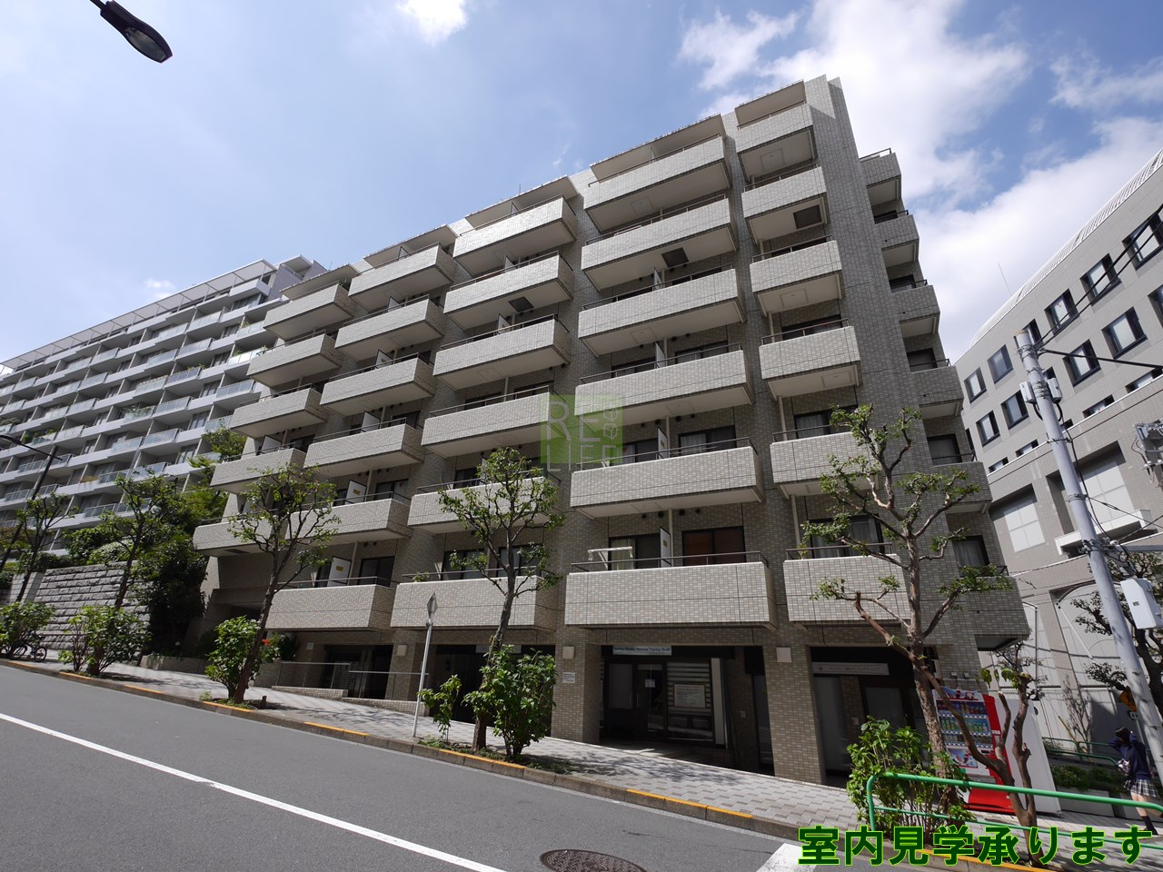 朝日三番町プラザ