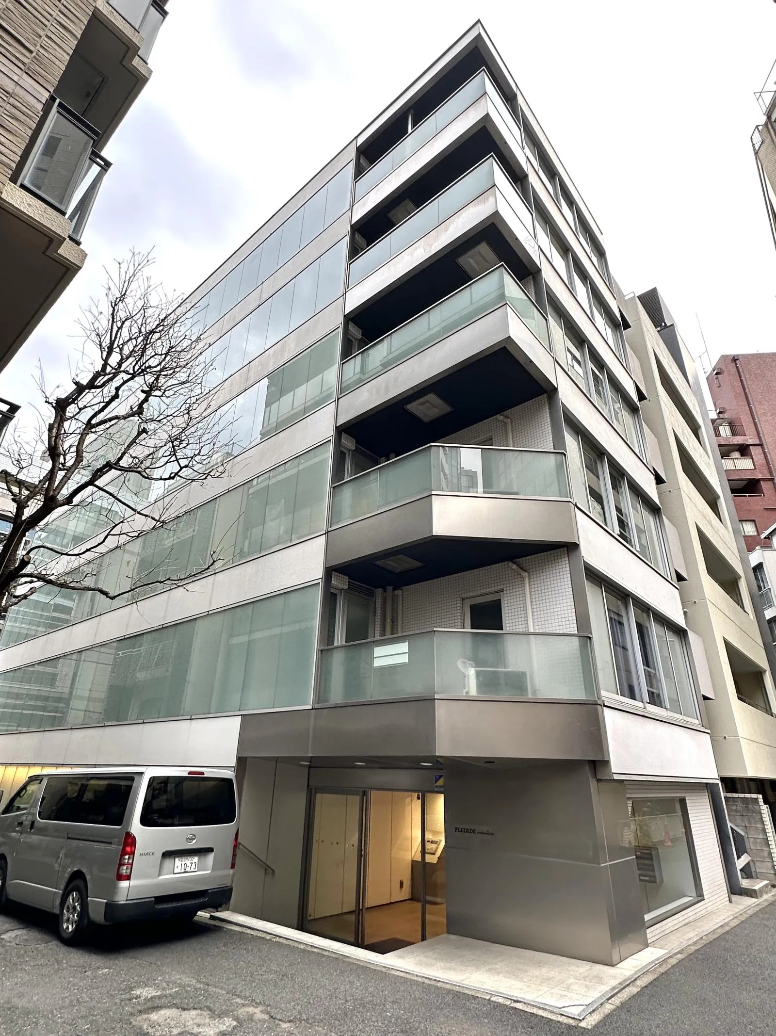 プレイアデ一番町