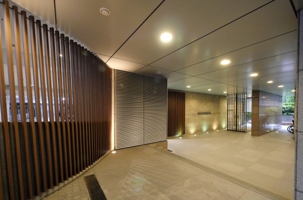 市ヶ谷スクエアレジデンス（旧：市ヶ谷東急ビルSTUDIO）