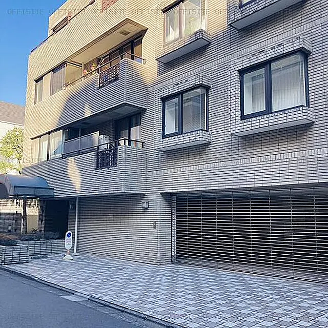 エクサス六番町