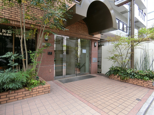 番町グロリアビル