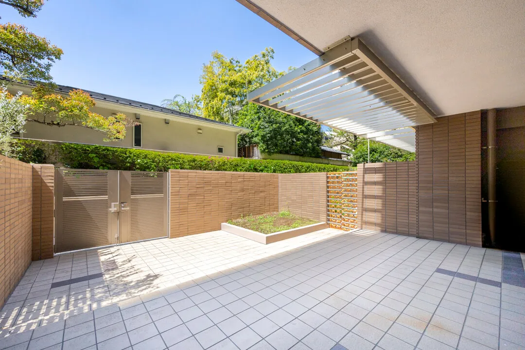 グランフォルム六番町