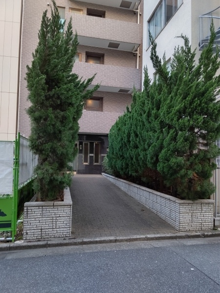 パレドール九段下