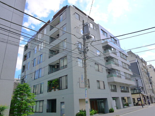 プレジール三番町