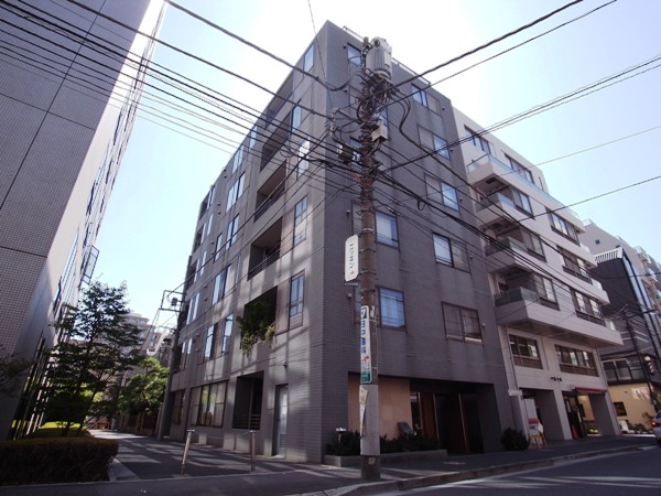 プレジール三番町