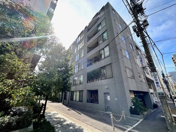 プレジール三番町