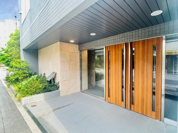 プレジール三番町