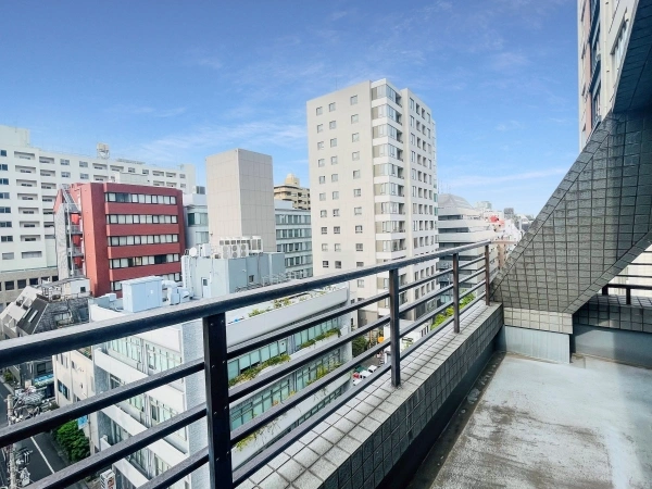 プレジール三番町